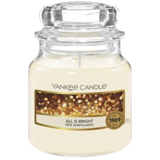 Střední vonná svíčka Yankee Candle All is Bright